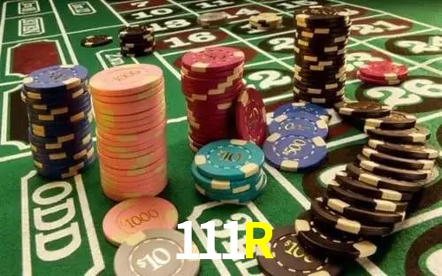 Jogos de Mesa Premium 111R - Blackjack, Roleta, Baccarat
